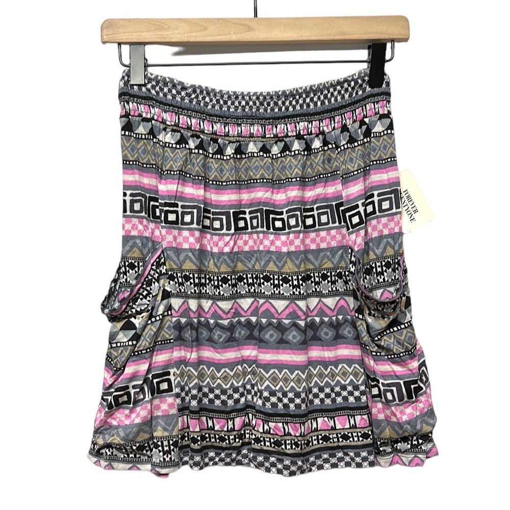 NWT Forever 21 Mini Skirt Tribal Pink Grey Gray Black Small Geo Print Aztec